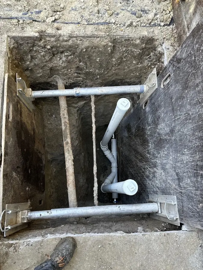 Experienced plumber completing Gas Line Repair work in Strongsville